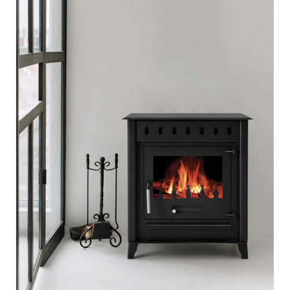 LYA 12 – Holzofen von INTERSTOVES